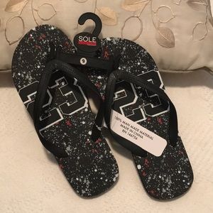 Men’s Flip Flops! New!